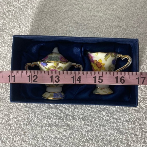 Vintage T. Limoges Casa Elite Miniature Porcelain Creamer & Sugar Bowl Set - Picture 4 of 13